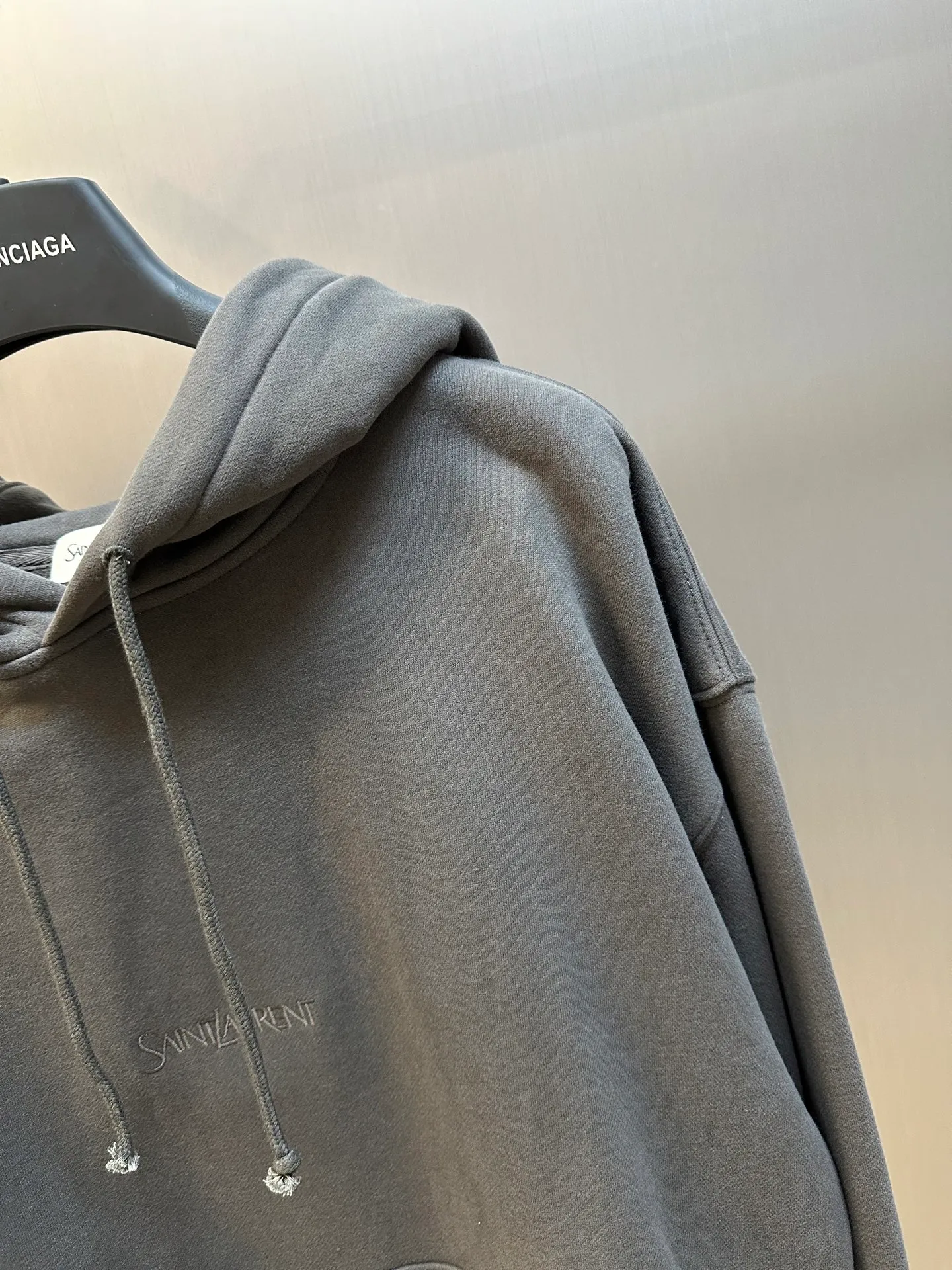 Saint Laurent x Dark Gray ， SAINT LAURENT ， 。 ， ， Saint Laurent size：s m l xl